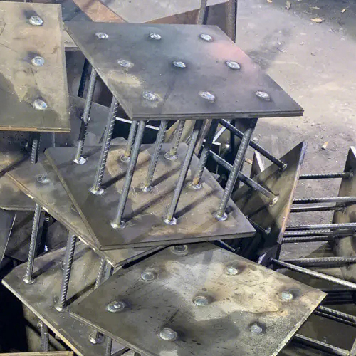 在确定邵阳预埋件位置时，需要考虑以下几点